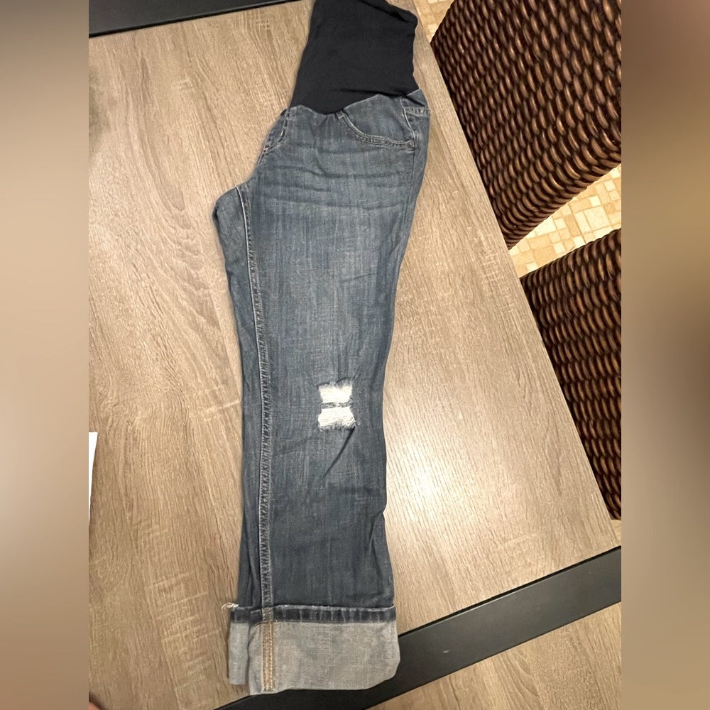 Pregnancy jean capri style